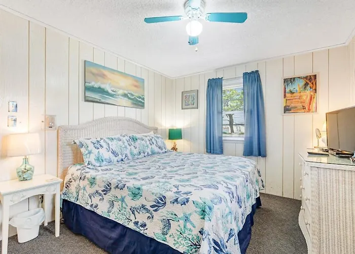 Holiday home Channel Buoy Road 163 *